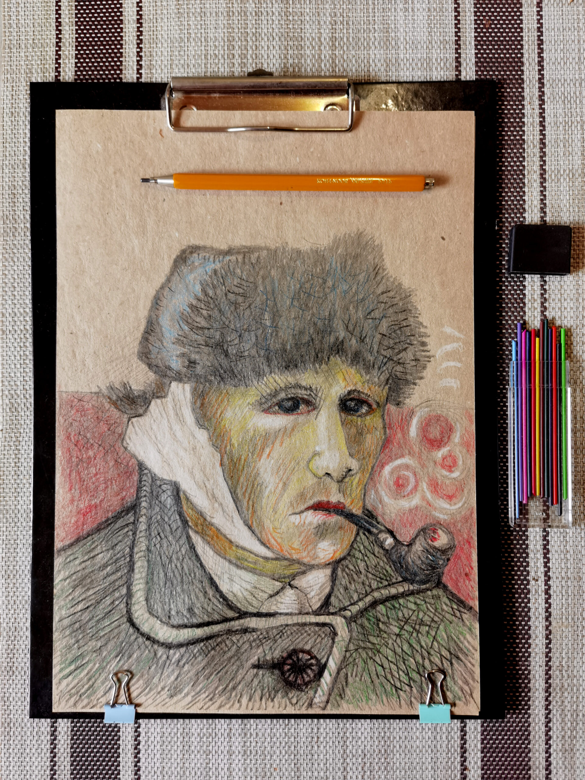 Портрет Ван Гога с трубкой. Цветные карандаши. [Portrait of Van Gogh with a pipe. Colored pencils.]